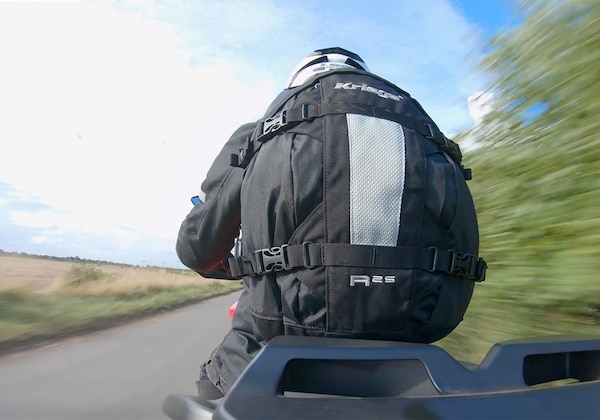 Video: Kriega R25 backpack review featured image