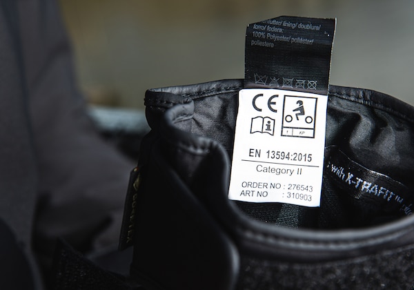 Motorcycle glove CE markings explained featured image