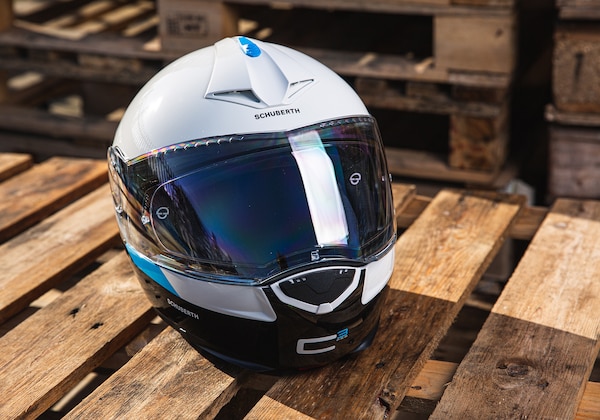 Five of the best flip-front helmets featured image